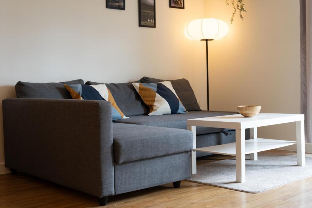 Zenith Hub Apartment Лондон Екстериор снимка