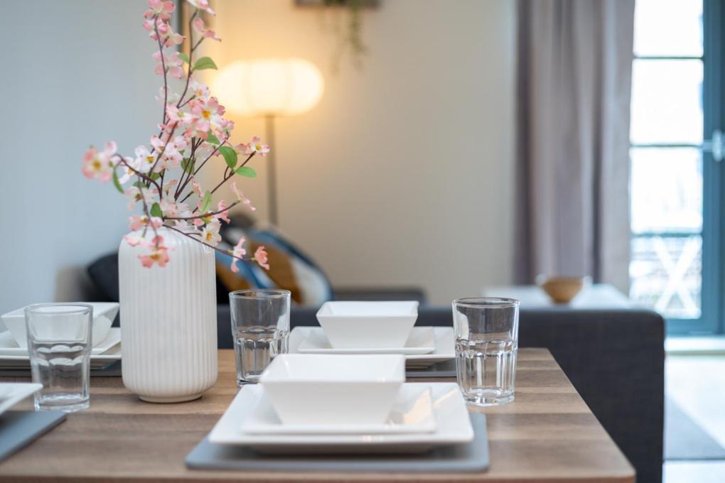 Zenith Hub Apartment Лондон Екстериор снимка